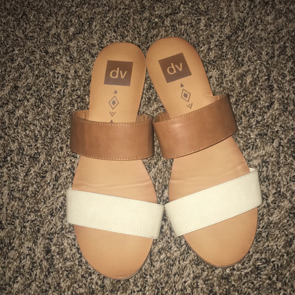 Sandels